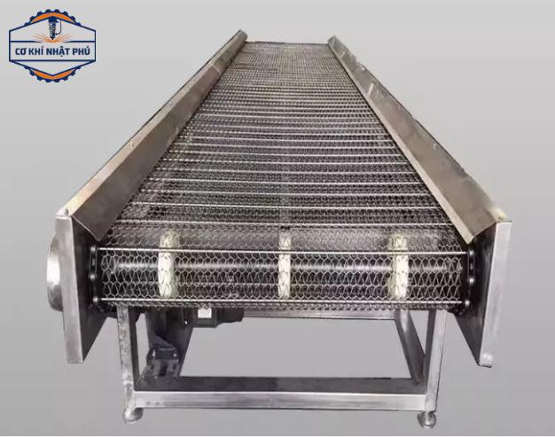 Băng tải lưới inox bền chắc, giá tốt tại CK Nhật Phú